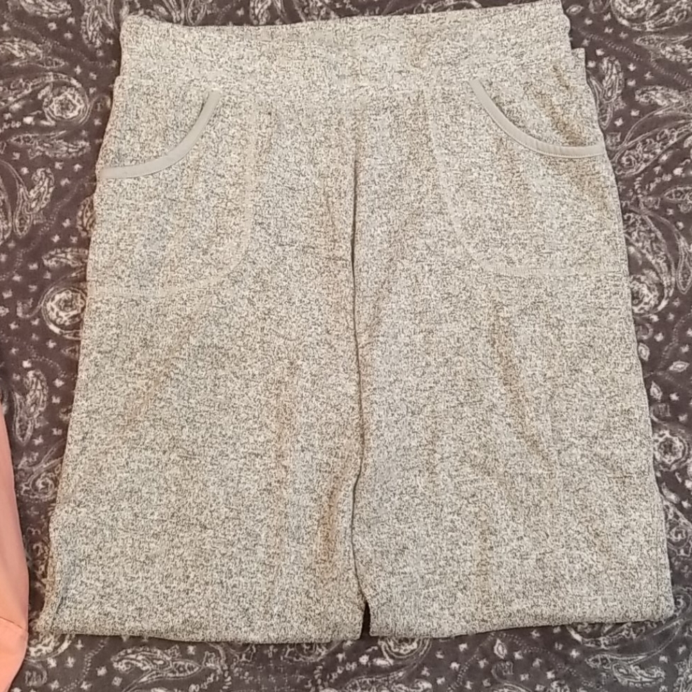 Sweat pants